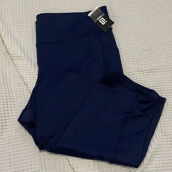 NWT- Ideology - 3X. Crop Leggings - Picture 1 of 8